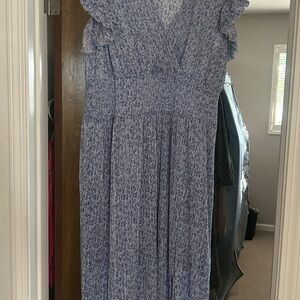 Chelsea28 Blue Patterned Midi Dress